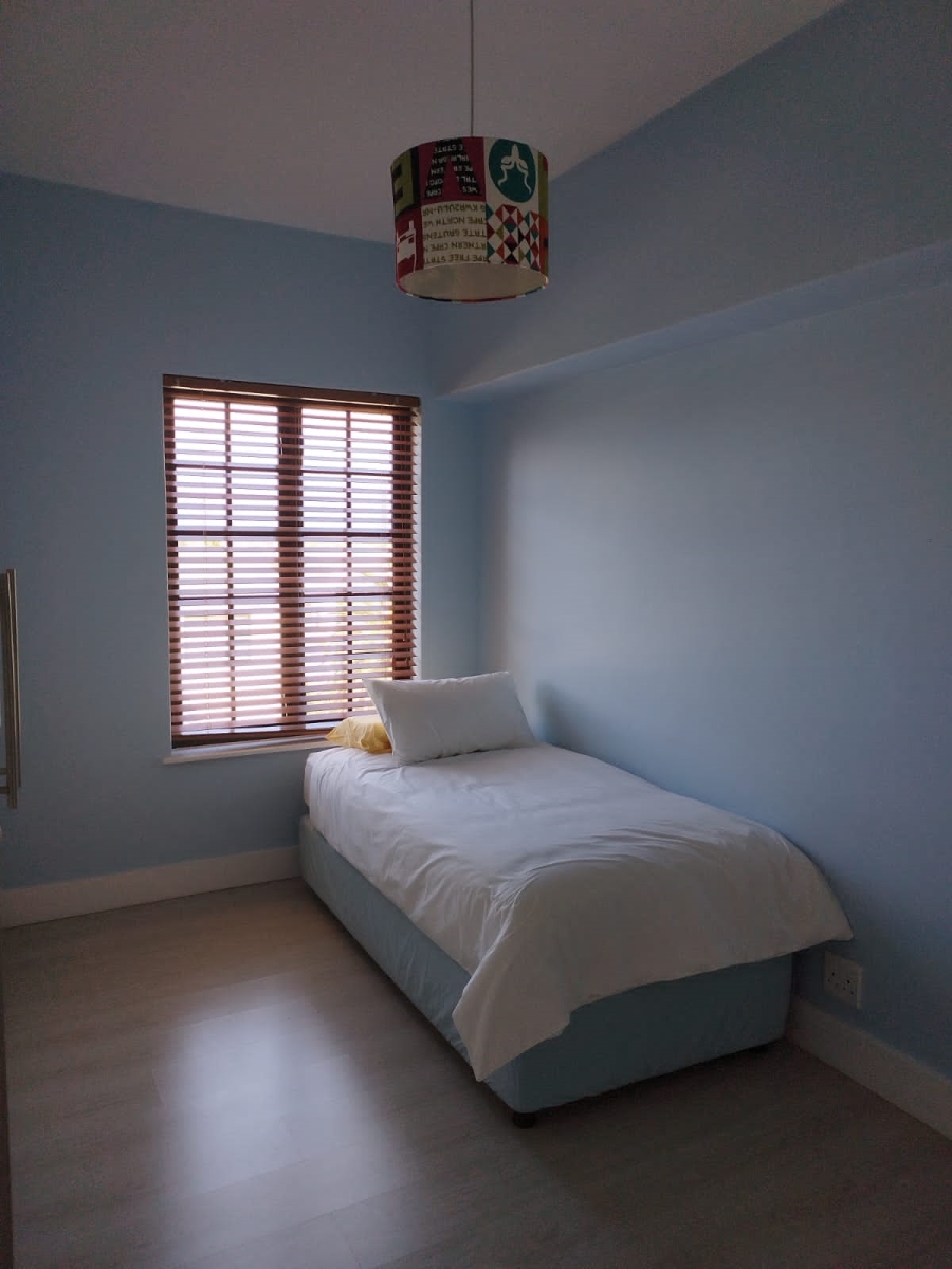 To Let 3 Bedroom Property for Rent in Lionviham Western Cape